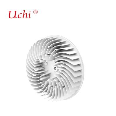 Dissipador de calor forjado a frio e conjunto de dissipação de calor para iluminação LED