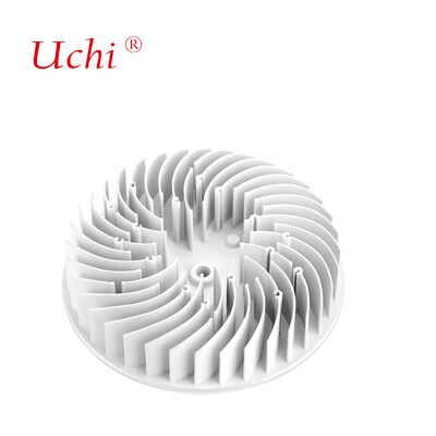 Dissipador de calor forjado a frio e conjunto de dissipação de calor para iluminação LED