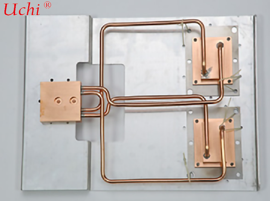 Placa de Resfriamento Líquido Planar sem Sulcos com Substrato Plano Liso e Compatibilidade com Adesivo Térmico para Gerenciamento de Calor